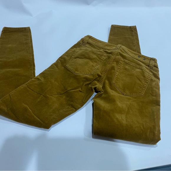 CAbi mustard Corduroy Pants- womens size 0- style 3197 - Picture 4 of 7